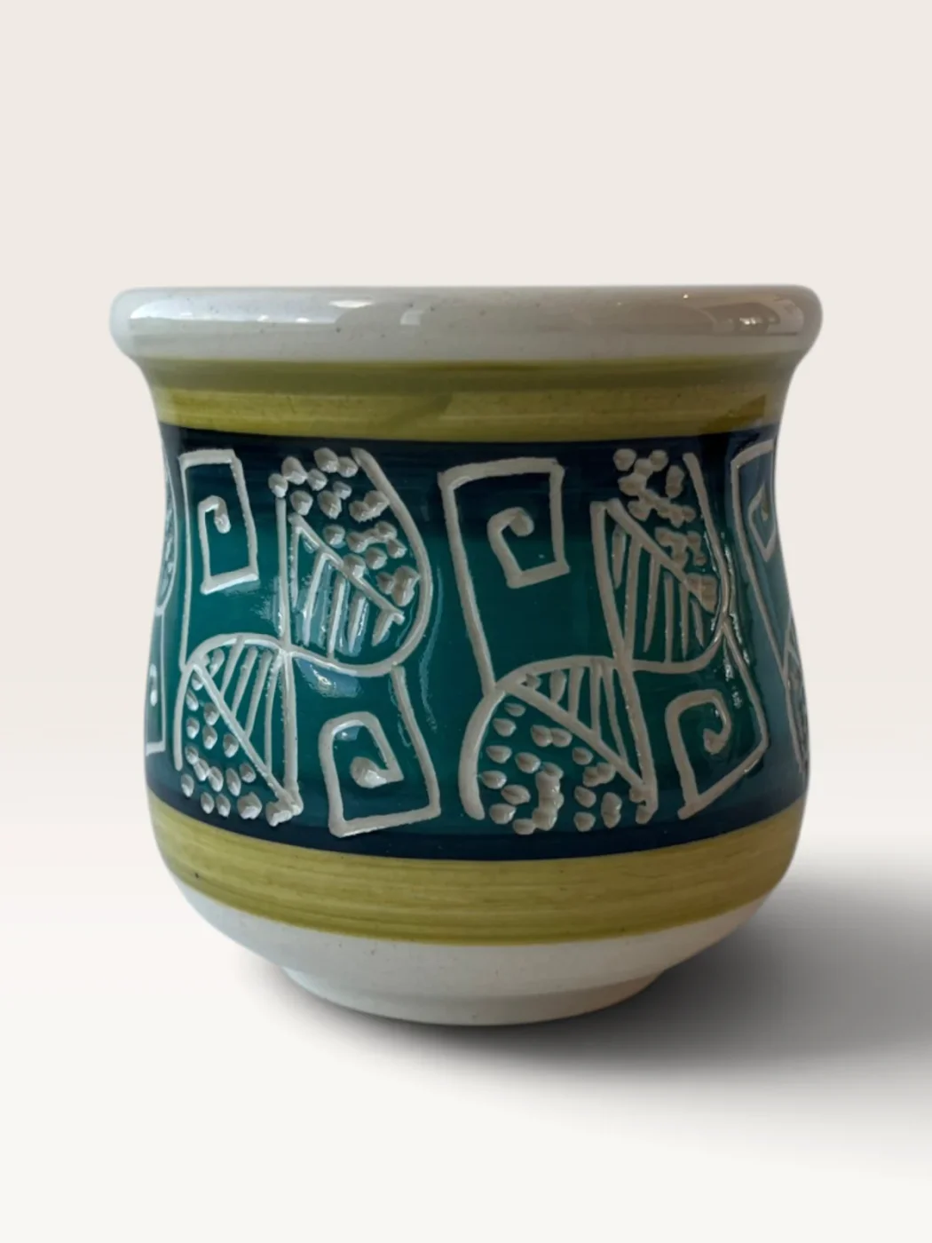 Yva, handmade ceramic mate painted by Lucio Pederiva
