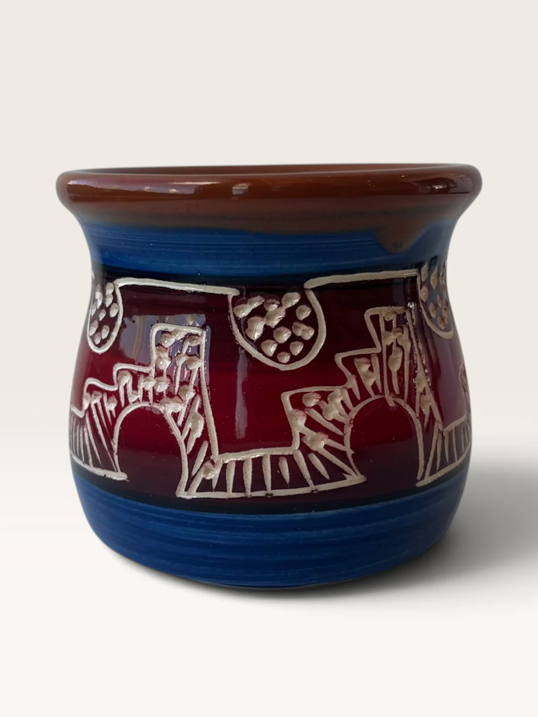 Kunatai, handmade ceramic mate painted by Lucio Pederiva
