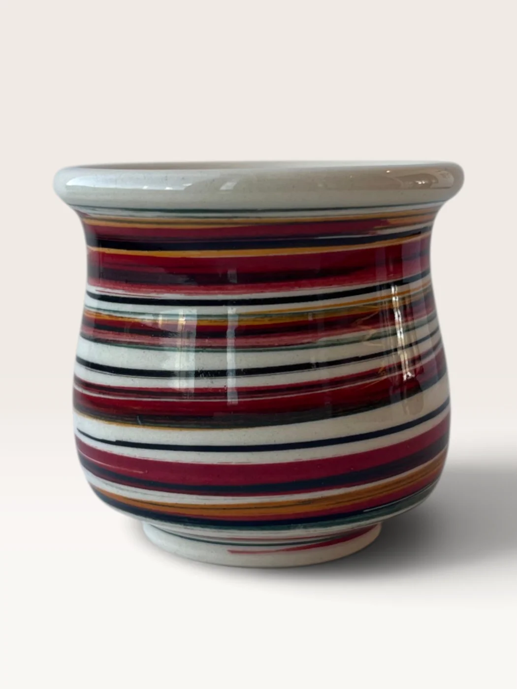 Arapy, handmade ceramic mate painted by Lucio Pederiva