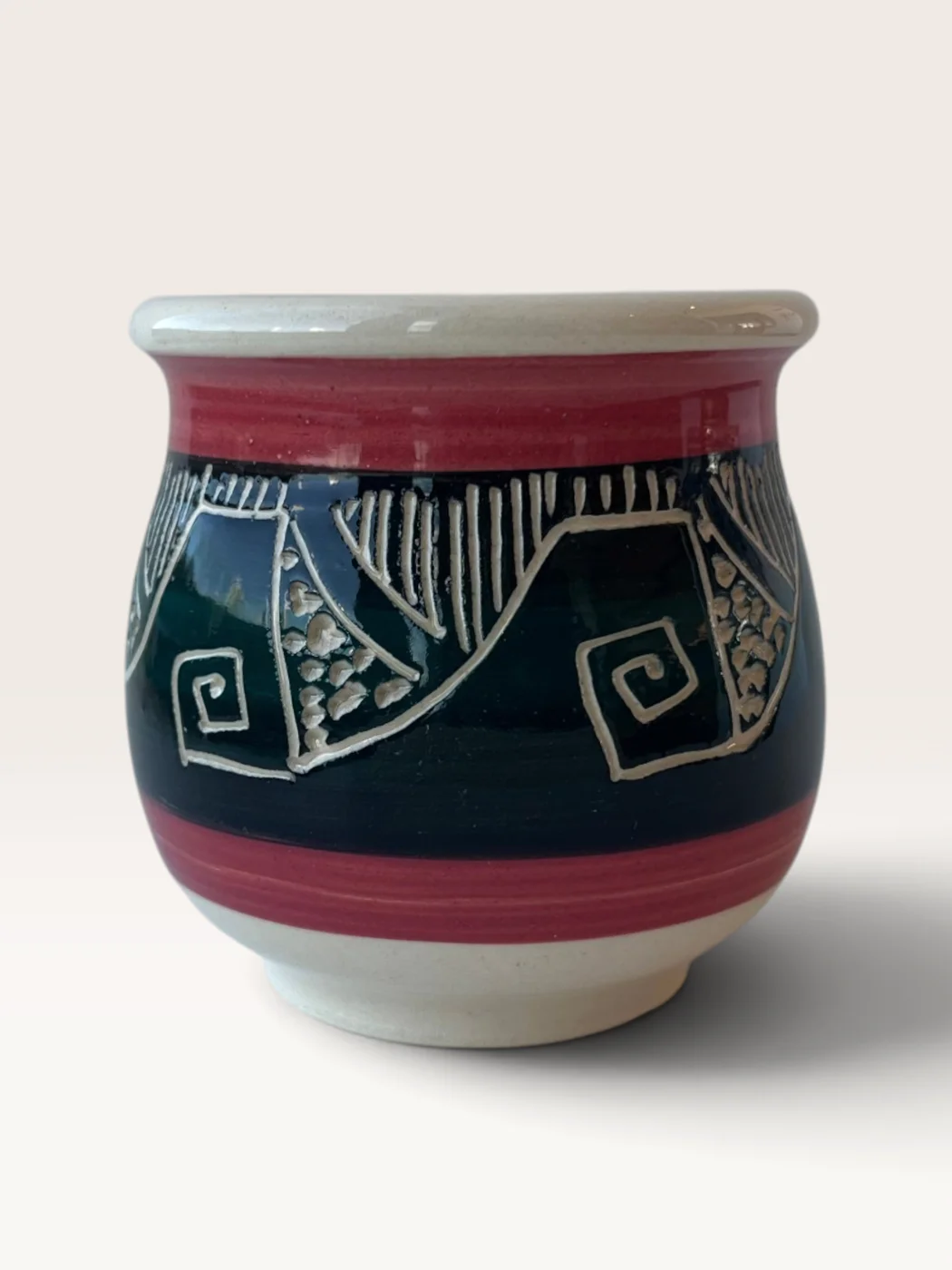 Manduvi, handmade ceramic mate painted by Lucio Pederiva