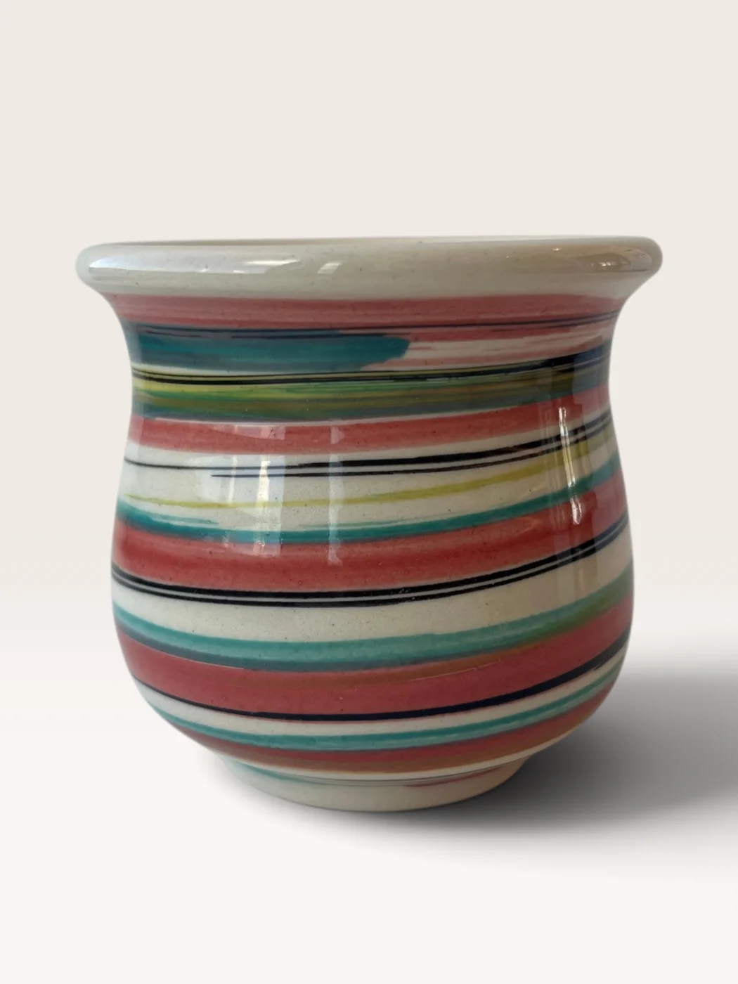 Mbyja, handmade ceramic mate painted by Lucio Pederiva