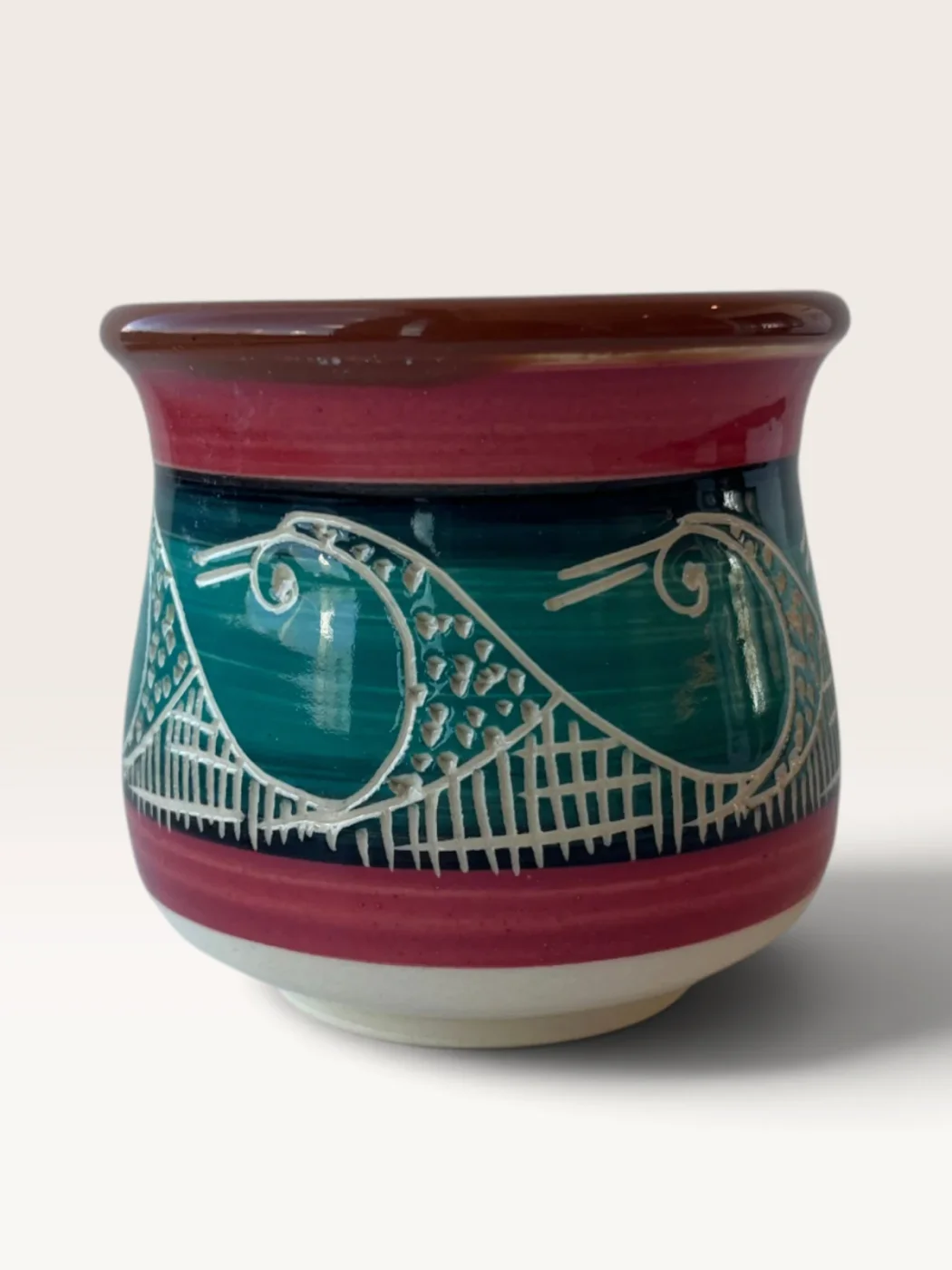 Taguato, handmade ceramic mate painted by Lucio Pederiva