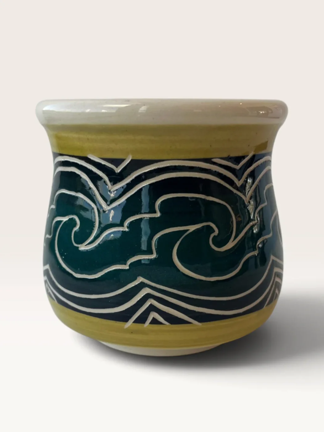 Nandu, handmade ceramic mate painted by Lucio Pederiva