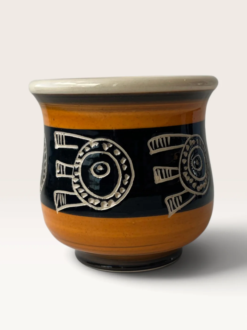 Angatupyry, handmade ceramic mate painted by Lucio Pederiva