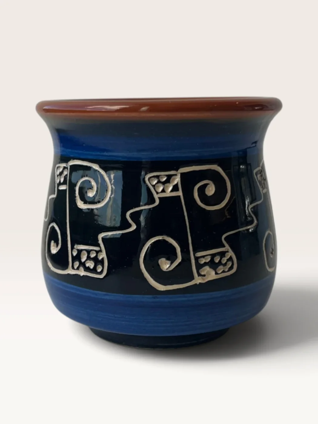 Ytu, handmade ceramic mate painted by Lucio Pederiva