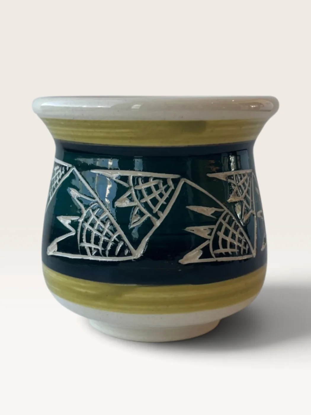 Pindo, handmade ceramic mate painted by Lucio Pederiva
