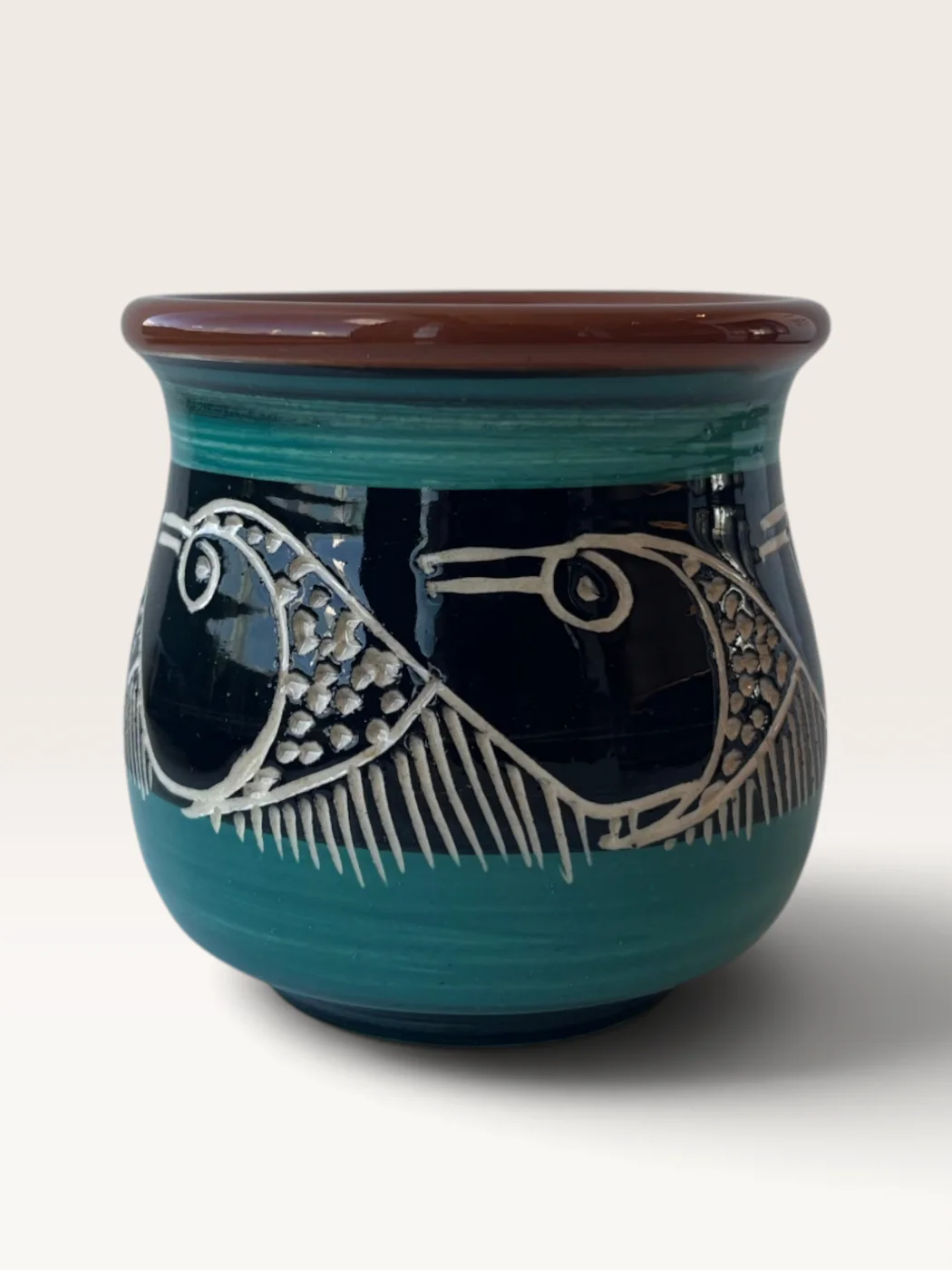Kuimbae, handmade ceramic mate painted by Lucio Pederiva