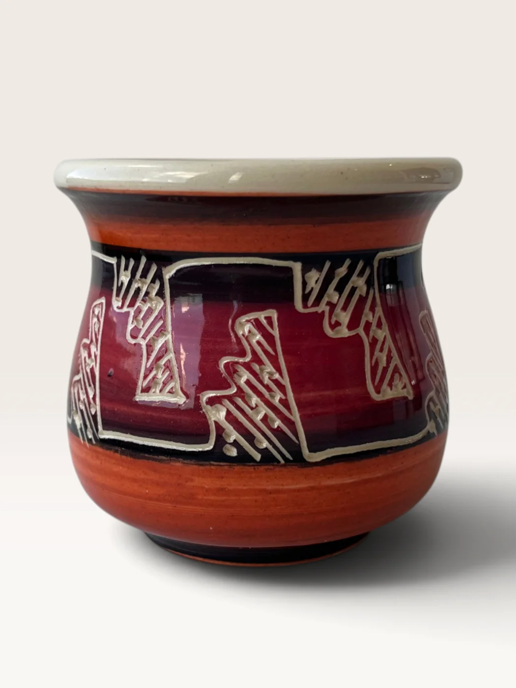 Kavurei, handmade ceramic mate painted by Lucio Pederiva