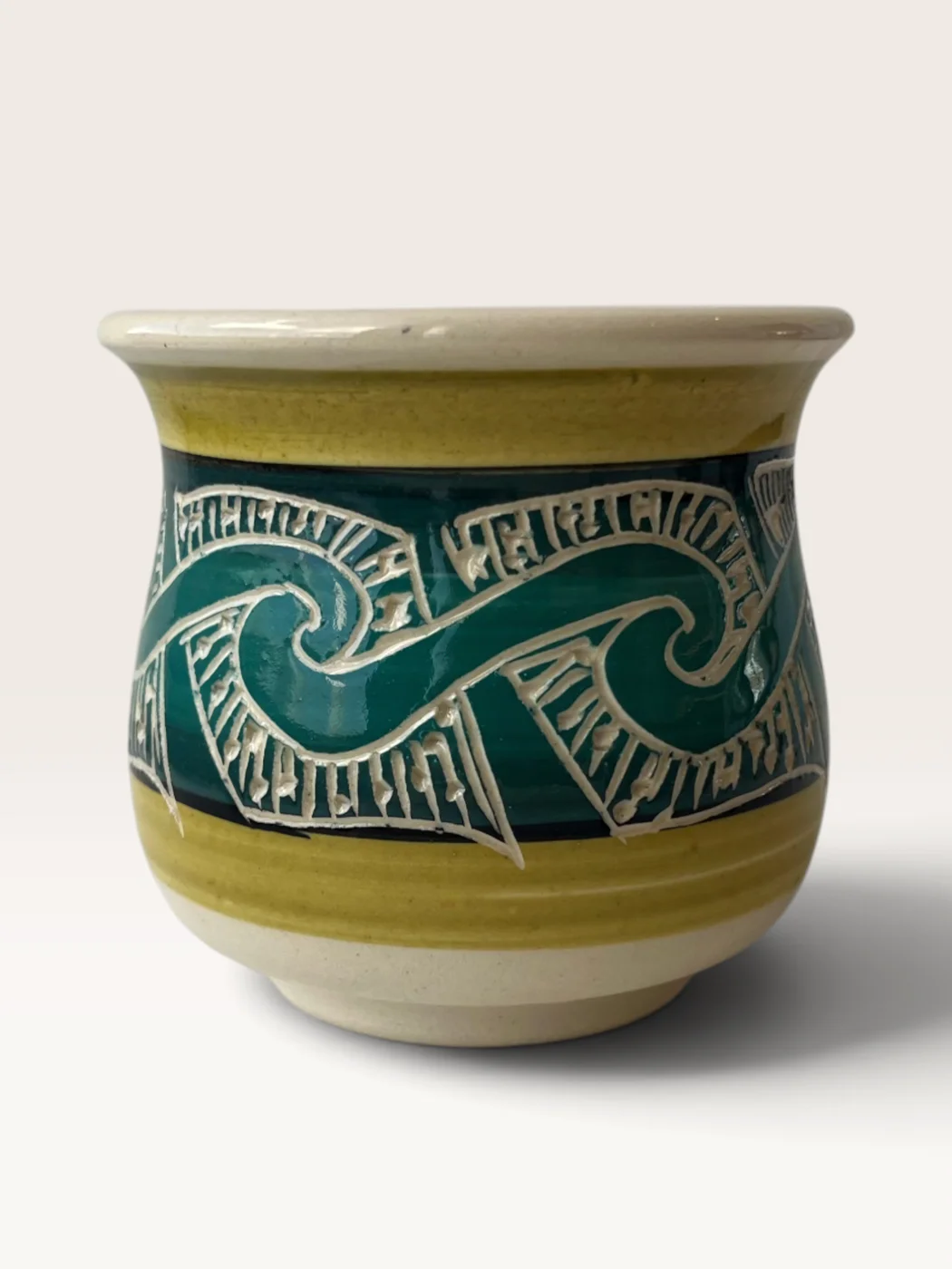 Andai, handmade ceramic mate painted by Lucio Pederiva
